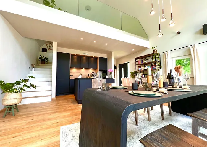 Auf 7 Ha Alleinlage - Pool,whirlpool, Sauna - Refugium Suedsteiermark *