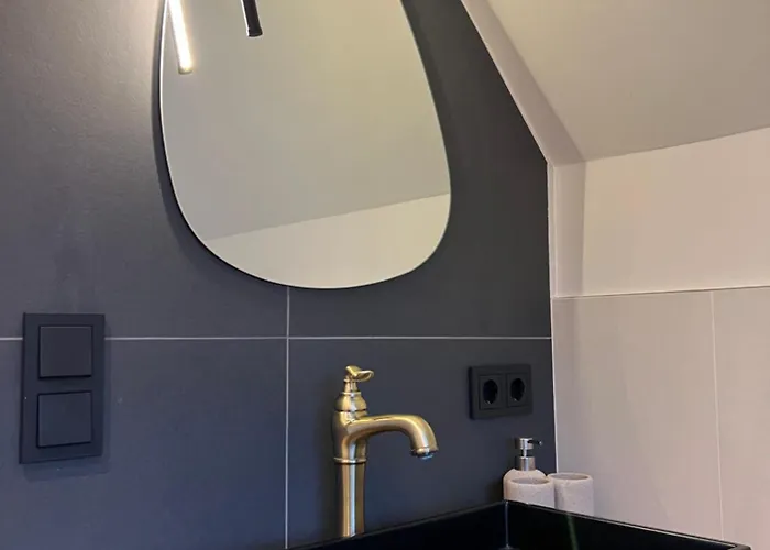 Auf 7 Ha Alleinlage - Pool,whirlpool, Sauna - Refugium Suedsteiermark فيلة Lieschen