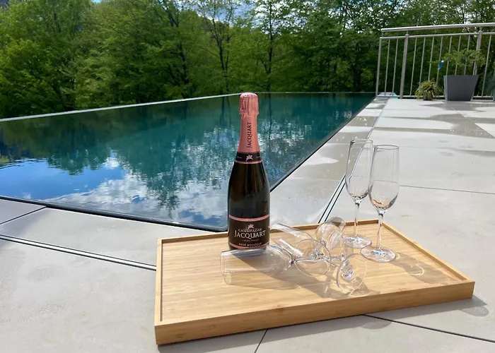 Auf 7 Ha Alleinlage - Pool,whirlpool, Sauna - Refugium Suedsteiermark Villa Lieschen